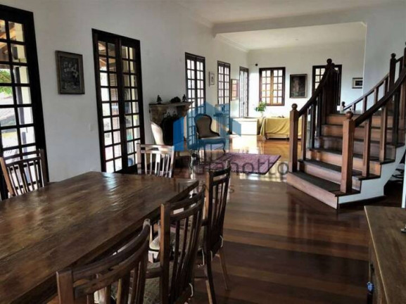 Imagem Casa com 3 Quartos à Venda, 1.475 m² em Nova Fazendinha - Carapicuíba Imagem Casa com 3 Quartos à Venda, 1.475 m² em Nova Fazendinha - Carapicuíba