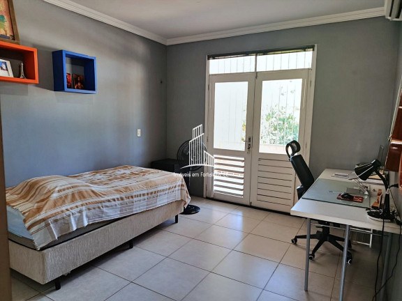 Imagem Casa com 4 Quartos à Venda, 282 m² em Sapiranga (coité) - Fortaleza Imagem Casa com 4 Quartos à Venda, 282 m² em Sapiranga (coité) - Fortaleza