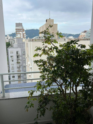 Imagem Apartamento com 3 Quartos à Venda, em Centro - Florianópolis Imagem Apartamento com 3 Quartos à Venda, em Centro - Florianópolis