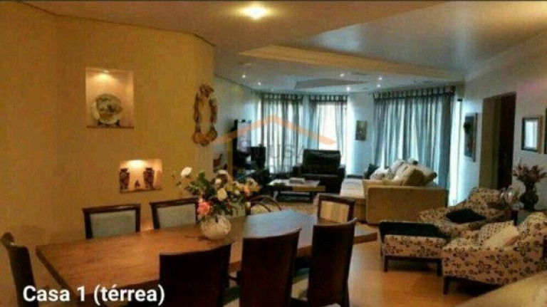 Imagem Sobrado com 7 Quartos à Venda, 550 m² em Mandaqui - São Paulo Imagem Sobrado com 7 Quartos à Venda, 550 m² em Mandaqui - São Paulo