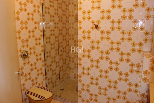 Imagem Imóvel com 3 Quartos à Venda, 126 m² em Farroupilha - Porto Alegre Imagem Imóvel com 3 Quartos à Venda, 126 m² em Farroupilha - Porto Alegre