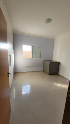 Imagem Casa com 3 Quartos à Venda, 150 m² em Tijuco Preto - Caçapava Imagem Casa com 3 Quartos à Venda, 150 m² em Tijuco Preto - Caçapava