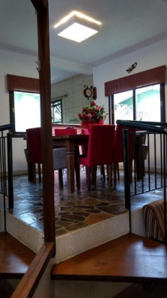 Imagem Casa com 3 Quartos à Venda, 660 m² em Centro - Viamão