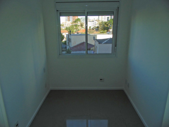 Imagem Apartamento com 3 Quartos à Venda, 71 m² em Passo Da Areia - Porto Alegre