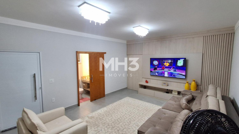 Imagem Casa com 2 Quartos à Venda, 135 m² em Jardim Residencial Ravagnani - Sumaré Imagem Casa com 2 Quartos à Venda, 135 m² em Jardim Residencial Ravagnani - Sumaré