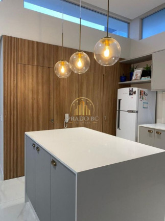 Imagem Casa com 3 Quartos à Venda, 1 m² em Glória - Joinville Imagem Casa com 3 Quartos à Venda, 1 m² em Glória - Joinville