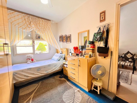 Imagem Imóvel com 1 Quarto à Venda, 35 m² em Cristal - Porto Alegre Imagem Imóvel com 1 Quarto à Venda, 35 m² em Cristal - Porto Alegre