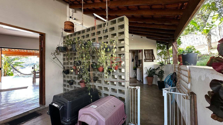 Imagem Casa com 3 Quartos à Venda, 221 m² em Serrinha - Bragança Paulista Imagem Casa com 3 Quartos à Venda, 221 m² em Serrinha - Bragança Paulista