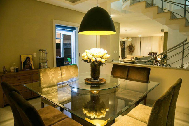 Imagem Casa com 4 Quartos à Venda, 436 m² em Jurerê - Florianópolis Imagem Casa com 4 Quartos à Venda, 436 m² em Jurerê - Florianópolis