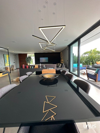 Imagem Casa de Condomínio com 3 Quartos à Venda, 510 m² em Cacupé - Florianópolis