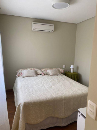 Imagem Casa com 4 Quartos à Venda, 300 m² em Alphaville - Santana De Parnaíba Imagem Casa com 4 Quartos à Venda, 300 m² em Alphaville - Santana De Parnaíba