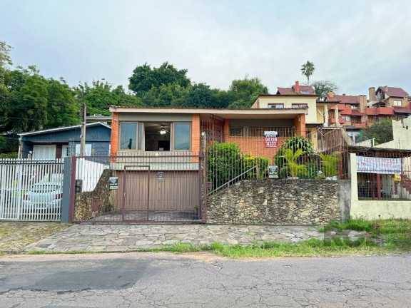 Imagem Casa com 3 Quartos à Venda,  em Santa Tereza - Porto Alegre