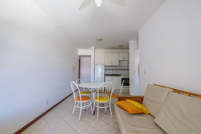 Imagem Apartamento com 2 Quartos à Venda, 71 m² em Canasvieiras - Florianópolis Imagem Apartamento com 2 Quartos à Venda, 71 m² em Canasvieiras - Florianópolis