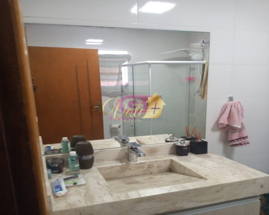 Imagem Casa com 3 Quartos à Venda, 210 m² em Condomínio Residencial Fogaça - Jacareí Imagem Casa com 3 Quartos à Venda, 210 m² em Condomínio Residencial Fogaça - Jacareí