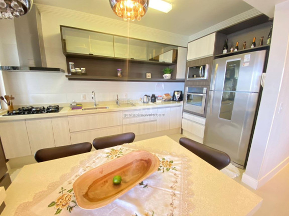 Imagem Apartamento com 3 Quartos à Venda, 140 m² em Centro - Balneário Camboriú