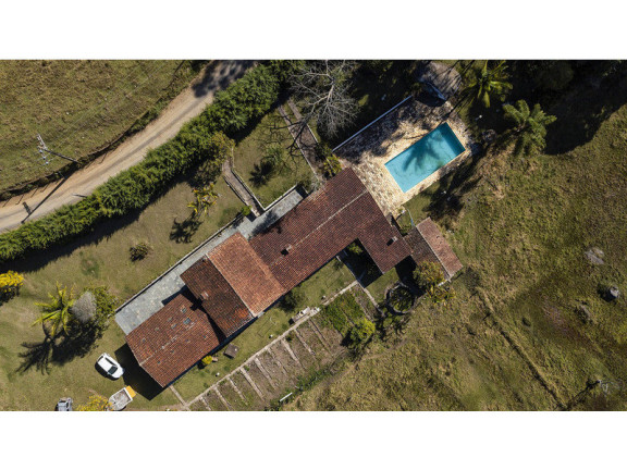 Imagem Imóvel com 5 Quartos à Venda, 1.500 m² em Ponte Nova - Extrema