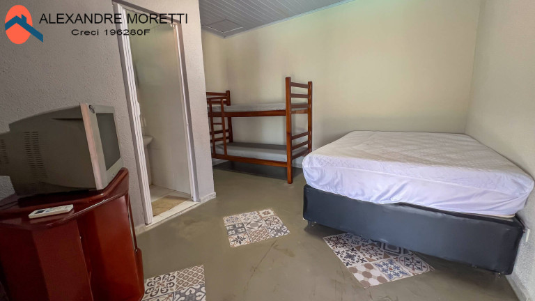 Imagem Chácara com 7 Quartos à Venda, em Bairro Das Cabras - Araçoiaba Da Serra Imagem Chácara com 7 Quartos à Venda, em Bairro Das Cabras - Araçoiaba Da Serra