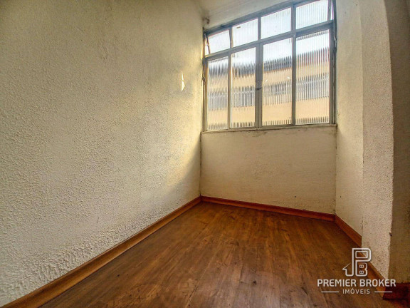 Imagem Apartamento com 1 Quarto à Venda, 50 m² em Várzea - Teresópolis
