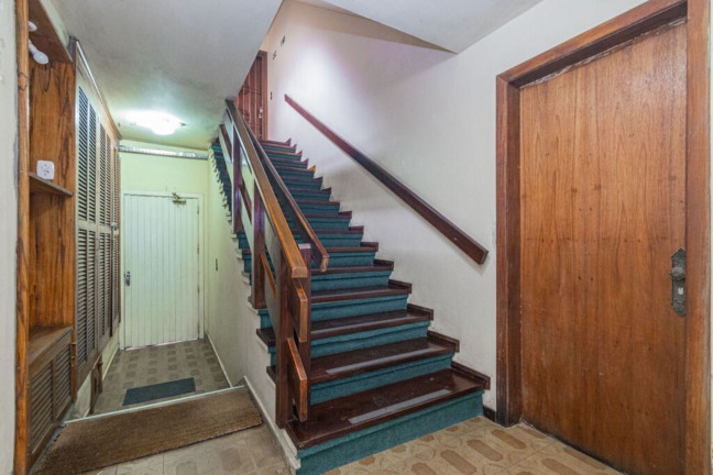 Imagem Imóvel com 3 Quartos à Venda, 84 m² em Menino Deus - Porto Alegre Imagem Imóvel com 3 Quartos à Venda, 84 m² em Menino Deus - Porto Alegre