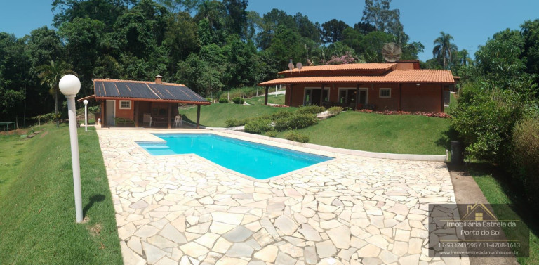 Imagem Casa com 3 Quartos à Venda, 250 m² em Centro - Ibiúna Imagem Casa com 3 Quartos à Venda, 250 m² em Centro - Ibiúna