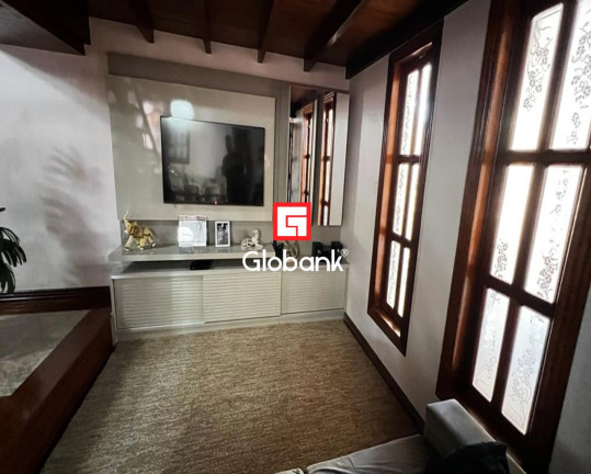 Imagem Casa com 3 Quartos à Venda, 500 m² em Jardim Panorama - Montes Claros Imagem Casa com 3 Quartos à Venda, 500 m² em Jardim Panorama - Montes Claros