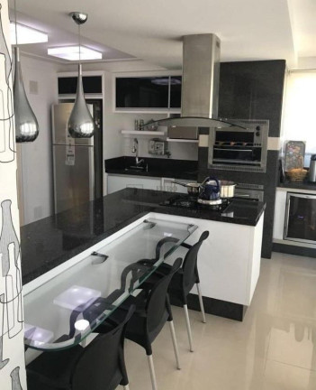 Imagem Apartamento com 3 Quartos à Venda, 129 m² em Centro - Balneário Camboriú Imagem Apartamento com 3 Quartos à Venda, 129 m² em Centro - Balneário Camboriú
