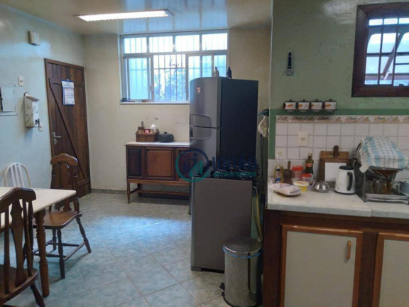 Imagem Casa com 5 Quartos à Venda, 209 m² em Itaipu - Niterói Imagem Casa com 5 Quartos à Venda, 209 m² em Itaipu - Niterói