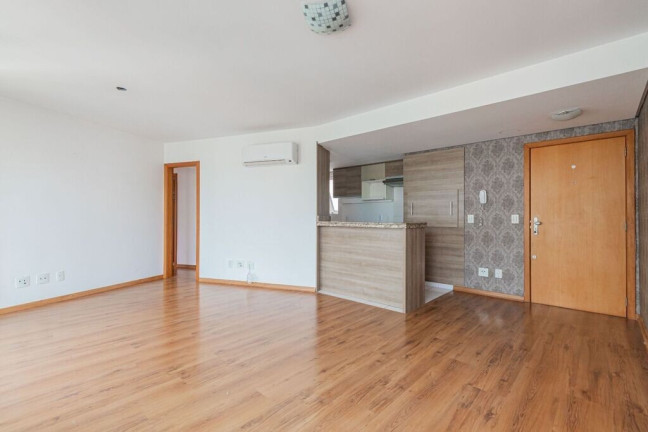 Imagem Apartamento com 3 Quartos à Venda, 90 m² em Azenha - Porto Alegre Imagem Apartamento com 3 Quartos à Venda, 90 m² em Azenha - Porto Alegre