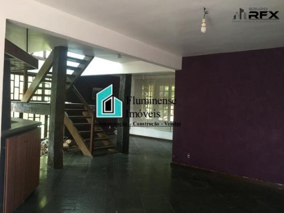Imagem Casa com 5 Quartos à Venda, 670 m² em São Francisco - Niterói Imagem Casa com 5 Quartos à Venda, 670 m² em São Francisco - Niterói