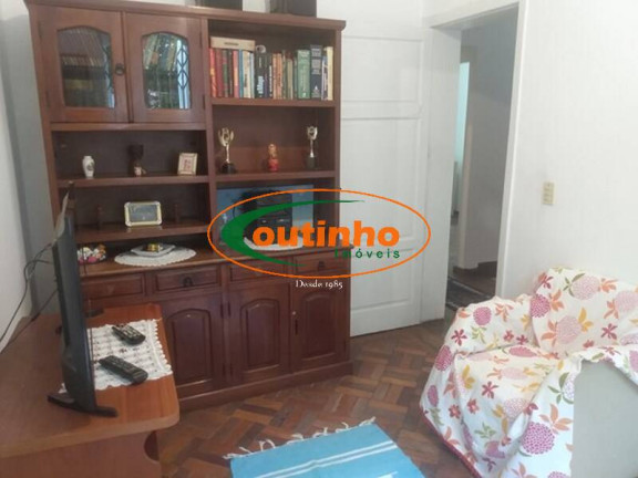 Imagem Casa com 4 Quartos à Venda, 226 m² em Tijuca - Rio De Janeiro Imagem Casa com 4 Quartos à Venda, 226 m² em Tijuca - Rio De Janeiro