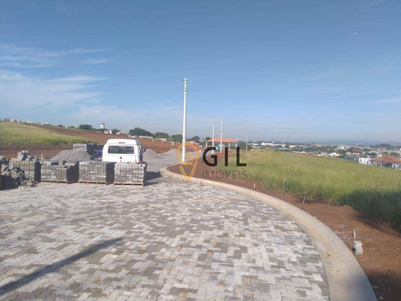 Imagem Terreno à Venda, 609 m² em Sapé Ii - Caçapava Imagem Terreno à Venda, 609 m² em Sapé Ii - Caçapava