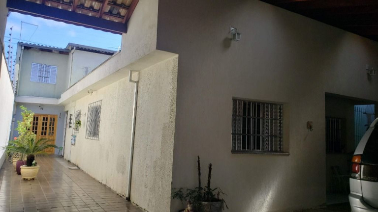 Imagem Casa com 4 Quartos à Venda, 253 m² em Vila Amorim - Suzano Imagem Casa com 4 Quartos à Venda, 253 m² em Vila Amorim - Suzano