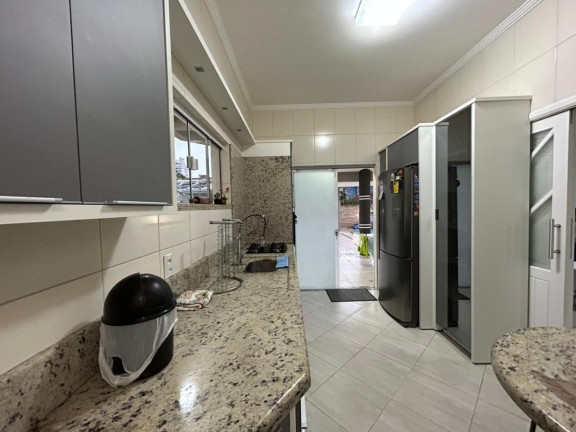 Imagem Casa com 3 Quartos à Venda, 240 m² em Pedra Branca - Palhoça Imagem Casa com 3 Quartos à Venda, 240 m² em Pedra Branca - Palhoça