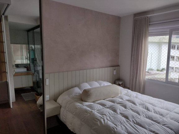 Imagem Apartamento com 3 Quartos à Venda, 61 m² em Centro - Florianópolis Imagem Apartamento com 3 Quartos à Venda, 61 m² em Centro - Florianópolis