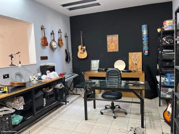 Imagem Sobrado com 3 Quartos à Venda, 330 m² em Vila Alice - Santo André Imagem Sobrado com 3 Quartos à Venda, 330 m² em Vila Alice - Santo André