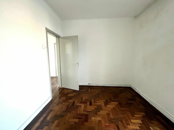 Imagem Apartamento com 2 Quartos à Venda, 73 m² em Menino Deus - Porto Alegre Imagem Apartamento com 2 Quartos à Venda, 73 m² em Menino Deus - Porto Alegre