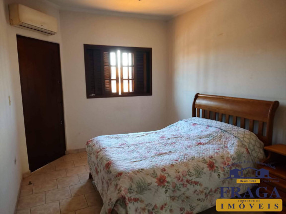 Imagem Casa com 3 Quartos à Venda, 200 m² em Jardim Siriema - Sorocaba Imagem Casa com 3 Quartos à Venda, 200 m² em Jardim Siriema - Sorocaba