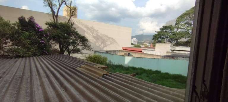 Imagem Casa com 3 Quartos à Venda, 500 m² em Alvinópolis - Atibaia Imagem Casa com 3 Quartos à Venda, 500 m² em Alvinópolis - Atibaia