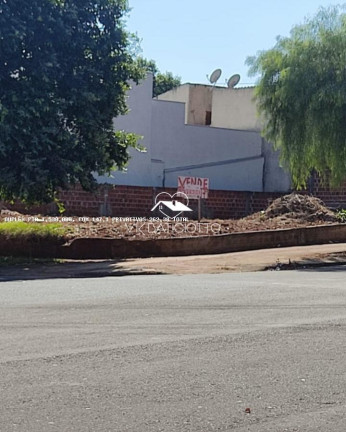 Imagem Terreno à Venda, 300 m² em Jardim Diamante - Maringá Imagem Terreno à Venda, 300 m² em Jardim Diamante - Maringá