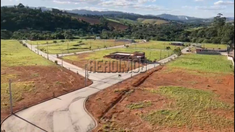 Terreno à Venda, 440 m² em Centro - Tuiuti