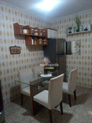 Sobrado com 4 Quartos à Venda, 240 m² em Cidade São Jorge - Santo André