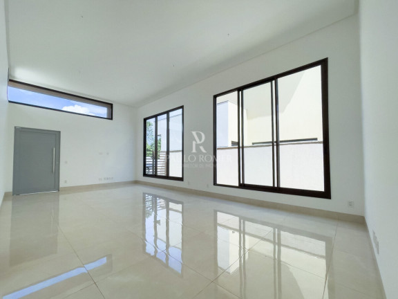 Imagem Casa com 3 Quartos à Venda, 220 m² em Residencial Goiânia Golfe Clube - Goiânia Imagem Casa com 3 Quartos à Venda, 220 m² em Residencial Goiânia Golfe Clube - Goiânia