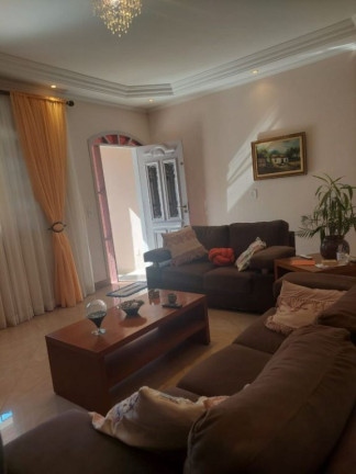 Imagem Sobrado com 3 Quartos à Venda, 255 m² em Vila Júlia - Poá