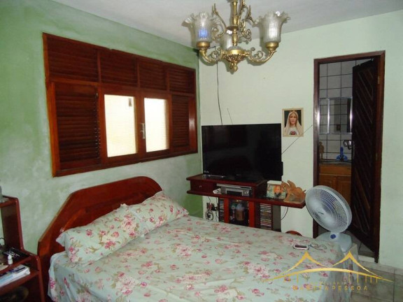 Imagem Casa com 4 Quartos à Venda, 300 m² em Lagoa Nova - Natal