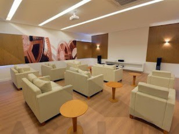 Imagem Imóvel com 4 Quartos à Venda, 397 m² em Umarizal - Belém