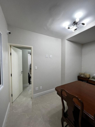Imagem Casa com 5 Quartos à Venda, 180 m² em Vila Cordeiro - São Paulo Imagem Casa com 5 Quartos à Venda, 180 m² em Vila Cordeiro - São Paulo