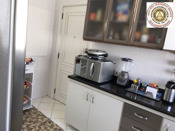 Imagem Apartamento com 3 Quartos à Venda, 250 m² em Pitangueiras - Guarujá