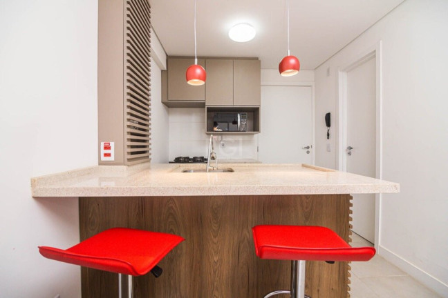 Imagem Apartamento com 1 Quarto à Venda, 31 m² em Centro Histórico - Porto Alegre Imagem Apartamento com 1 Quarto à Venda, 31 m² em Centro Histórico - Porto Alegre