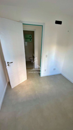 Imagem Apartamento com 2 Quartos à Venda, 54 m² em Meireles - Fortaleza