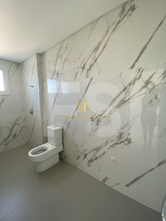 Imagem Apartamento com 5 Quartos à Venda, 230 m² em Centro - Balneário Camboriú Imagem Apartamento com 5 Quartos à Venda, 230 m² em Centro - Balneário Camboriú